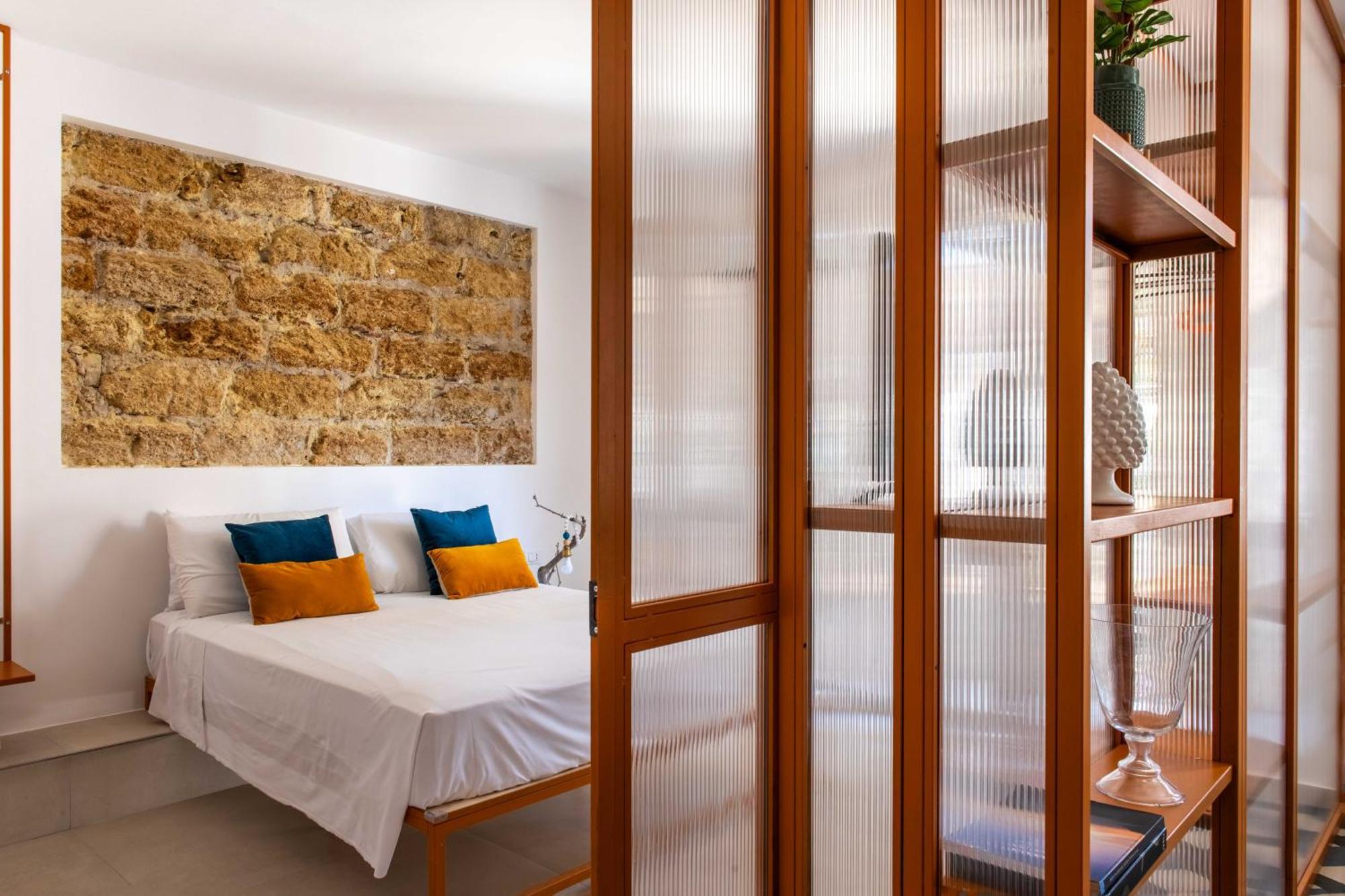 Canceddi Rooms & Terrace باليرمو المظهر الخارجي الصورة